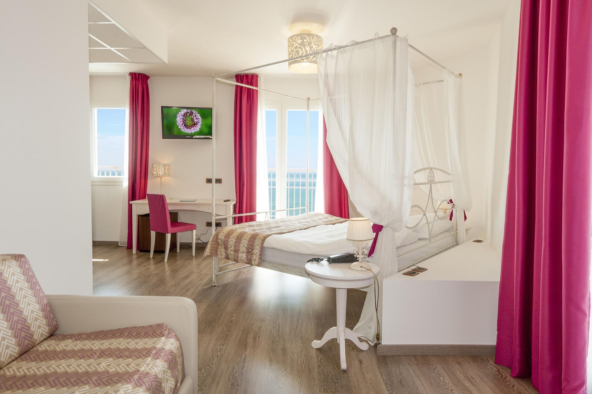 Regent'S Hotel Лідо-ді-Єзоло Екстер'єр фото