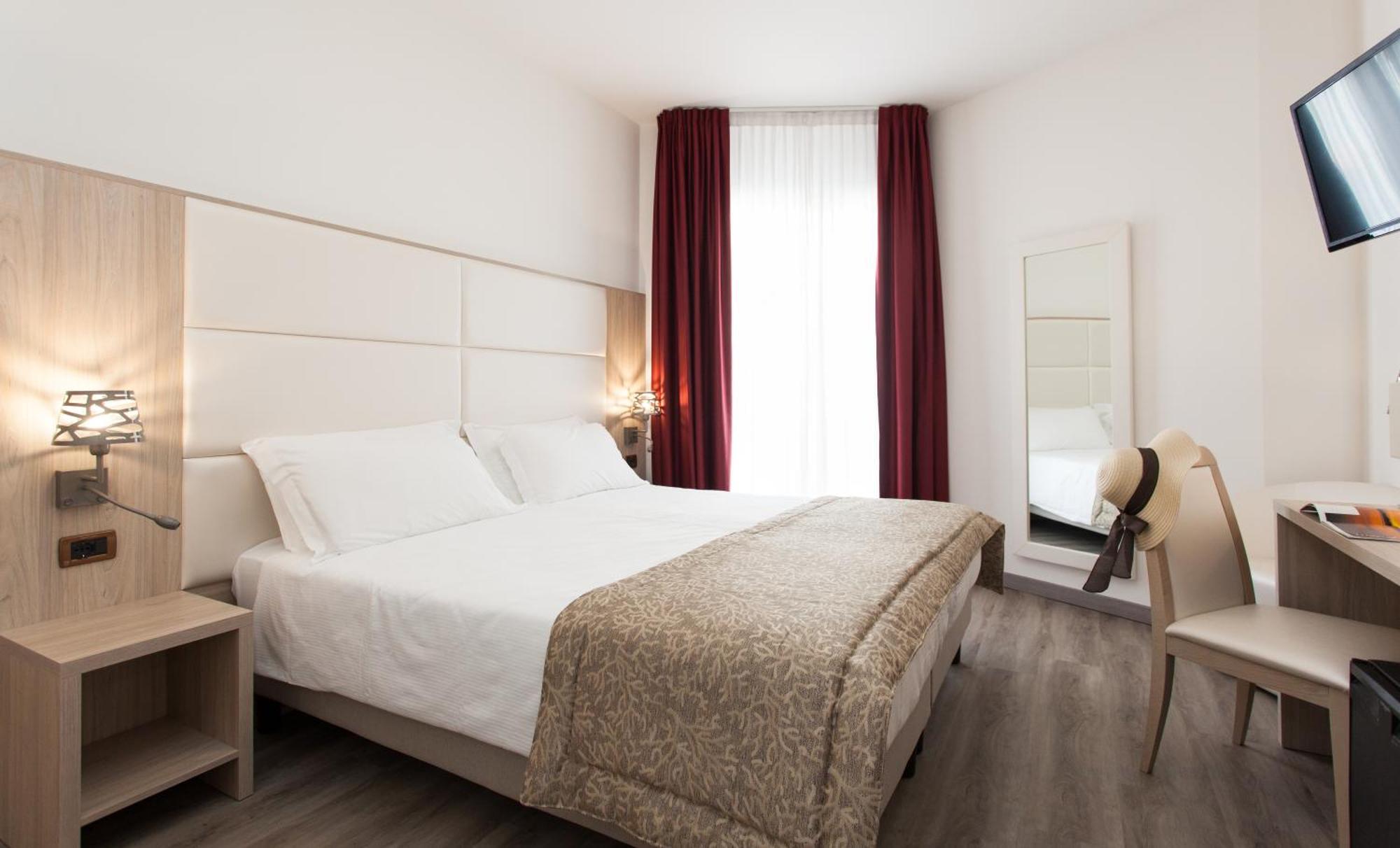 Regent'S Hotel Лідо-ді-Єзоло Екстер'єр фото