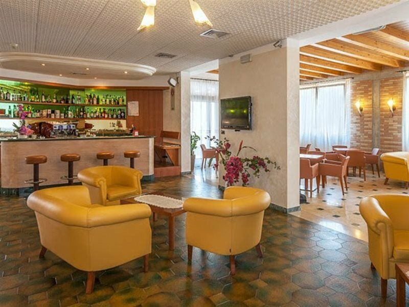 Regent'S Hotel Лідо-ді-Єзоло Екстер'єр фото